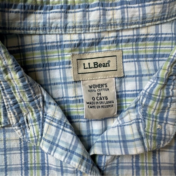 L.L. Bean Women’s Button Front Short Sleeve Shirt | Medium - Picture 3 of 7